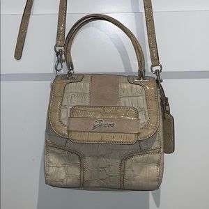 GUESS CROSSBODY BAG